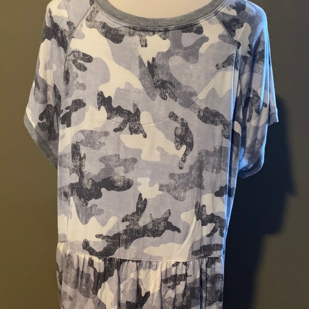 Kenzie Gray Camo Top